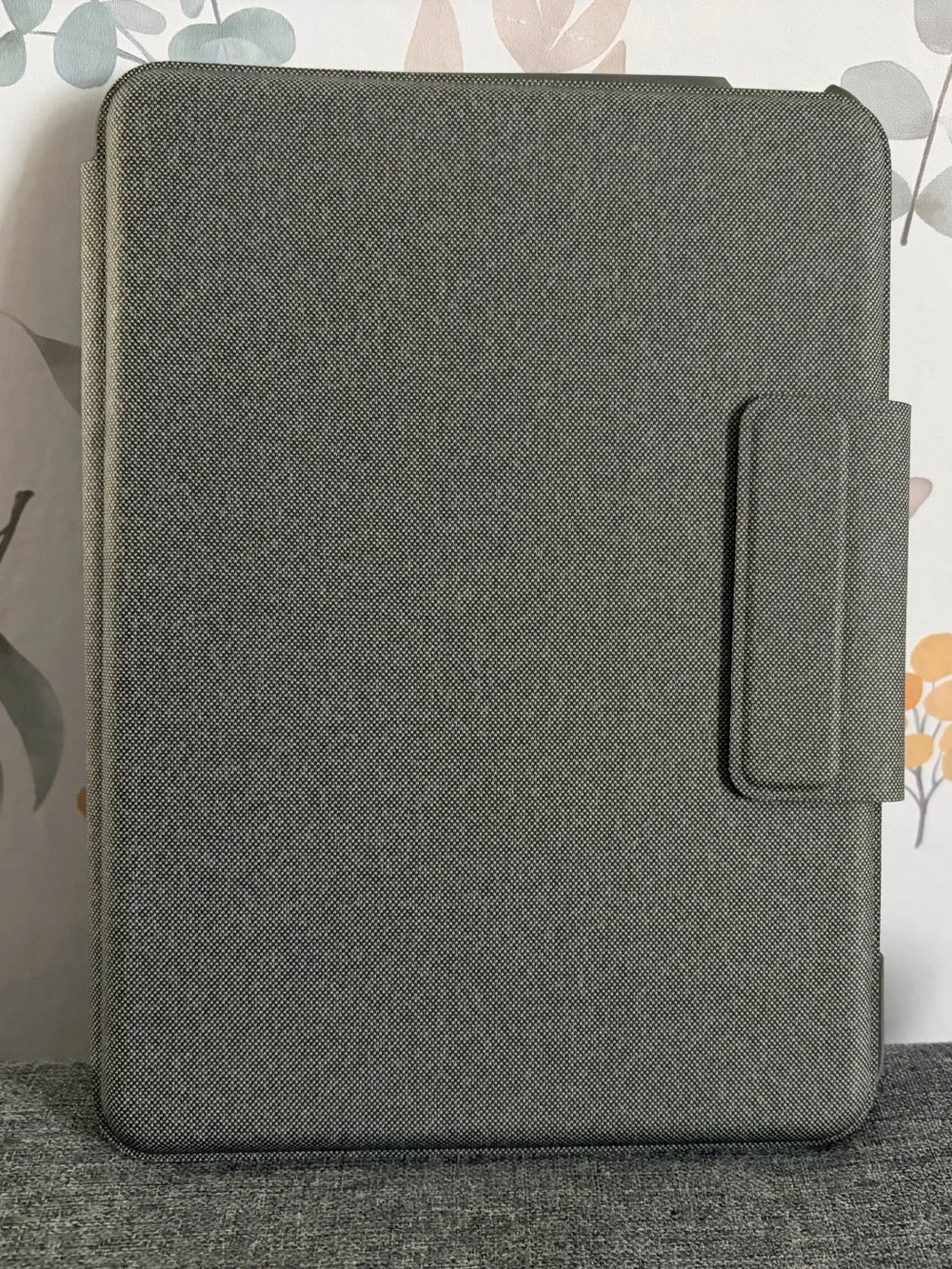 Folio Touch Tablet Keyboard Case in Grey